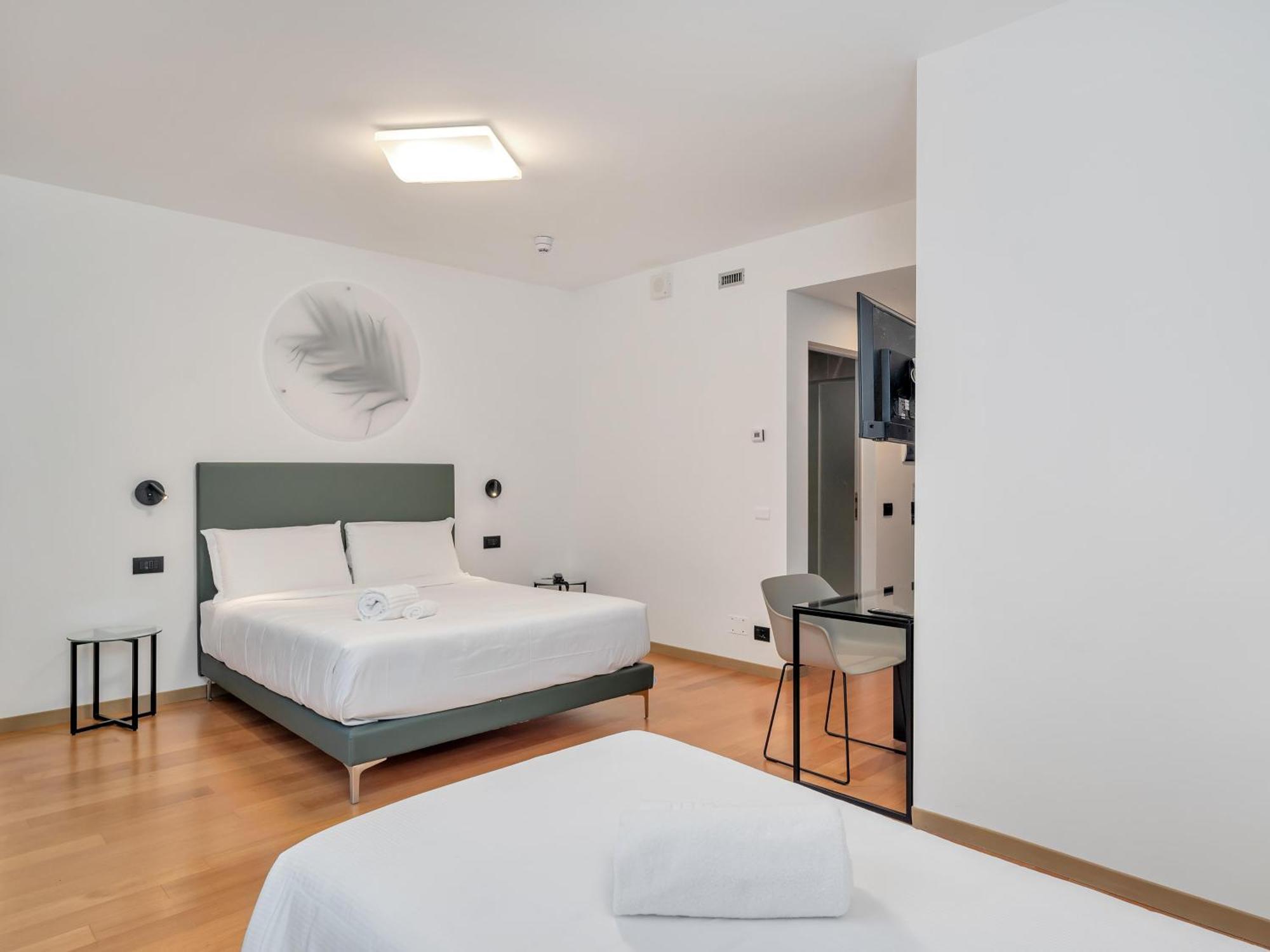 B&B Hotel Alba Экстерьер фото