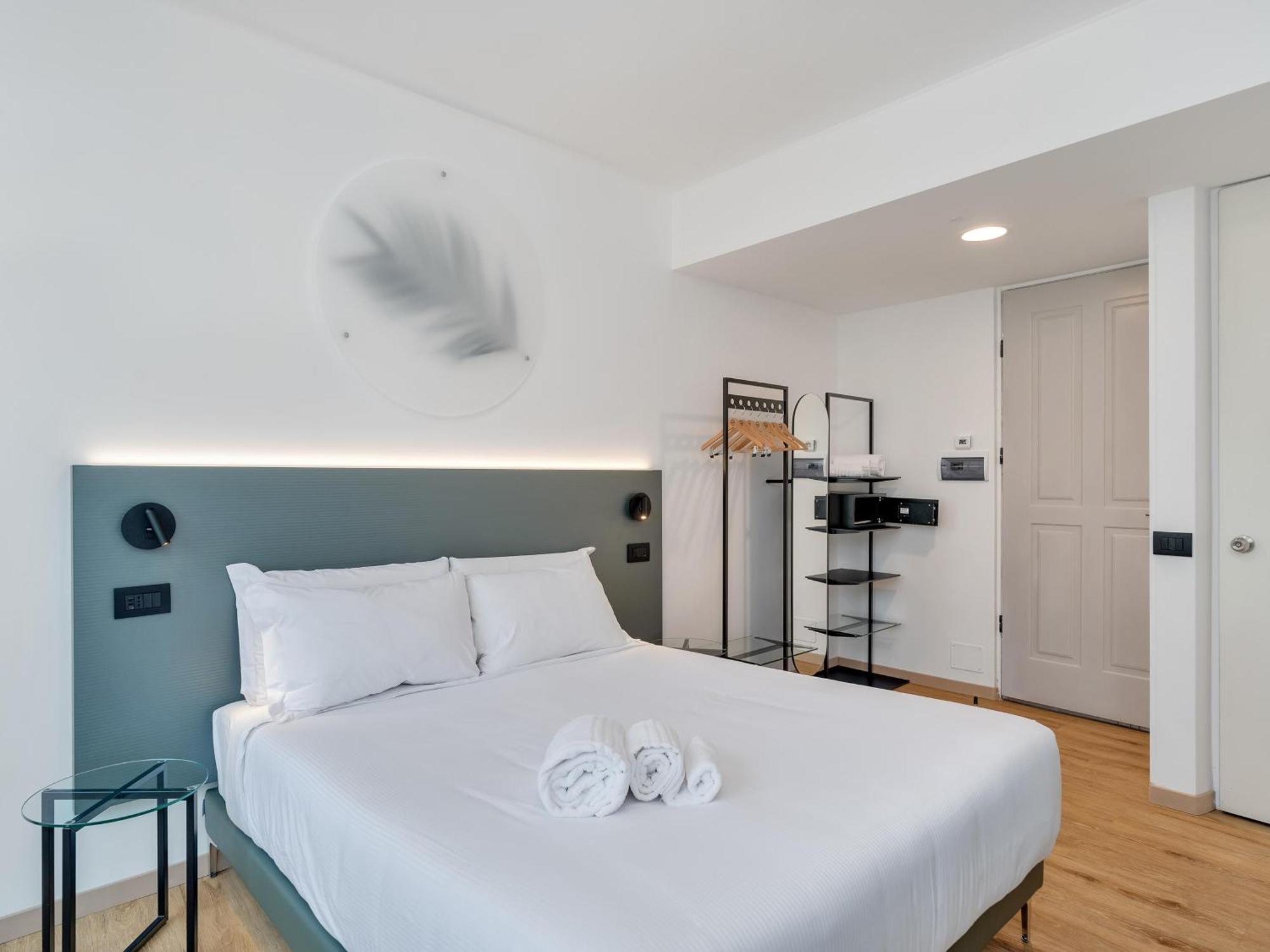 B&B Hotel Alba Экстерьер фото
