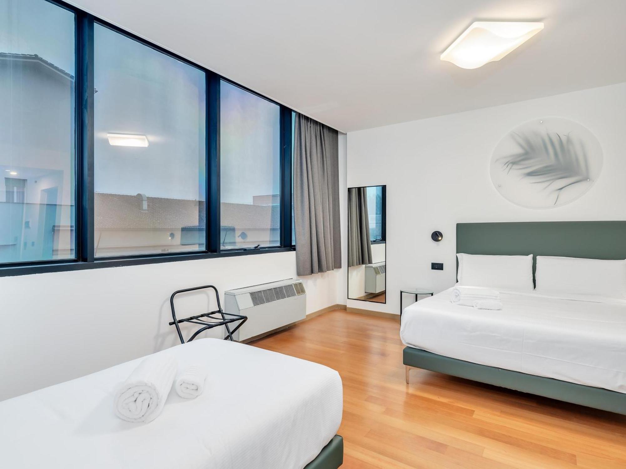 B&B Hotel Alba Экстерьер фото